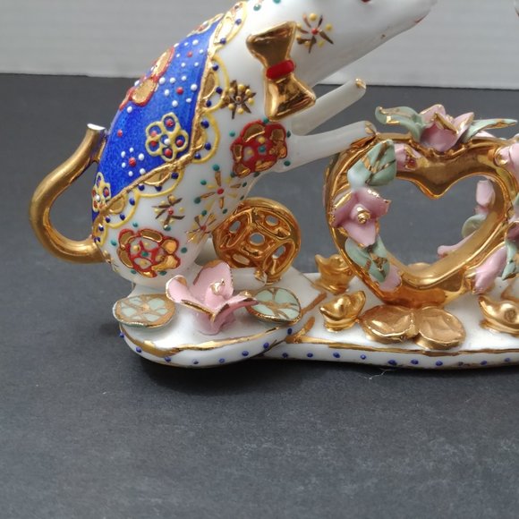 ISO - Picture 3 of 11